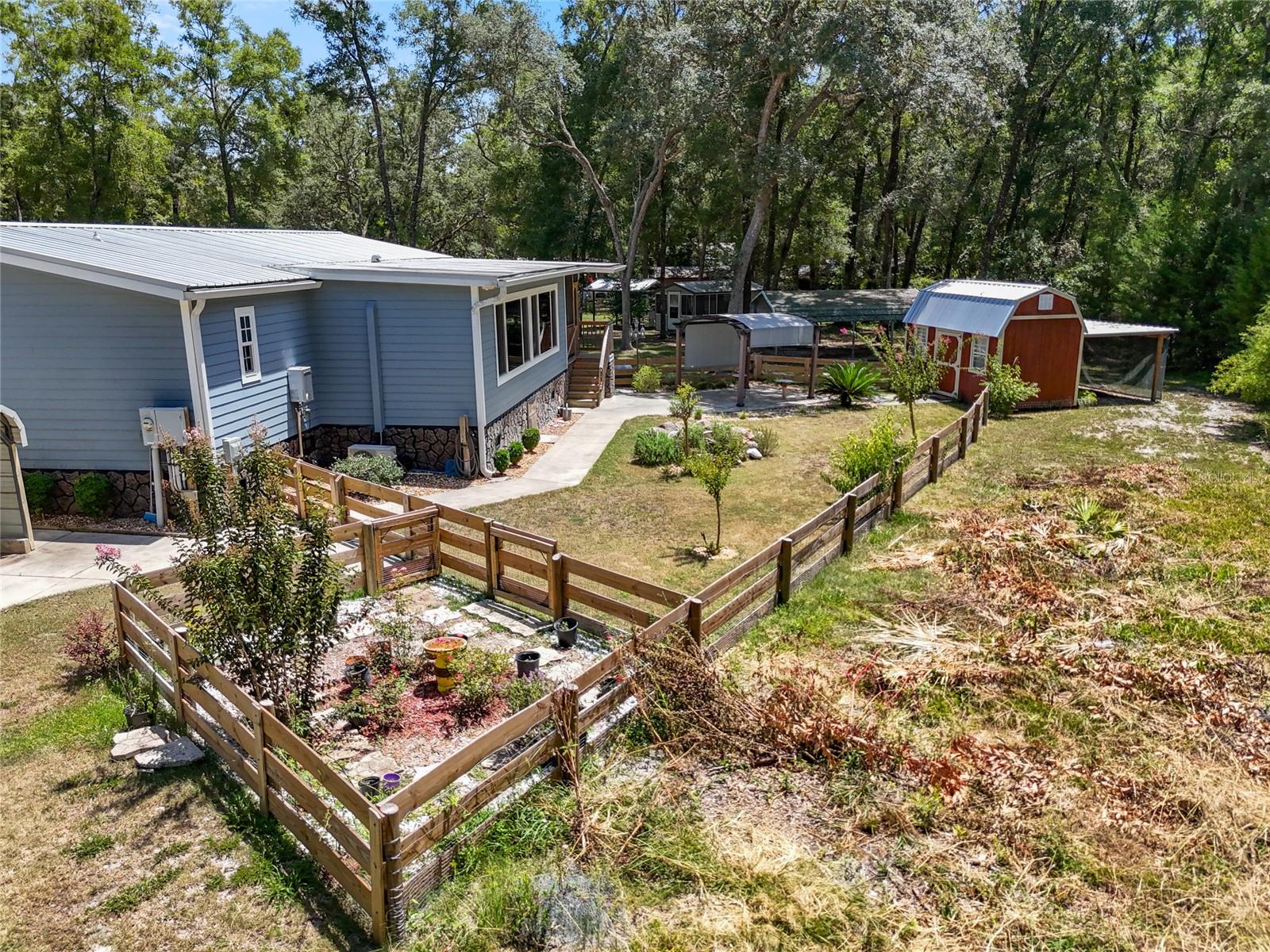 DRUMMOND ESTATES - Residential