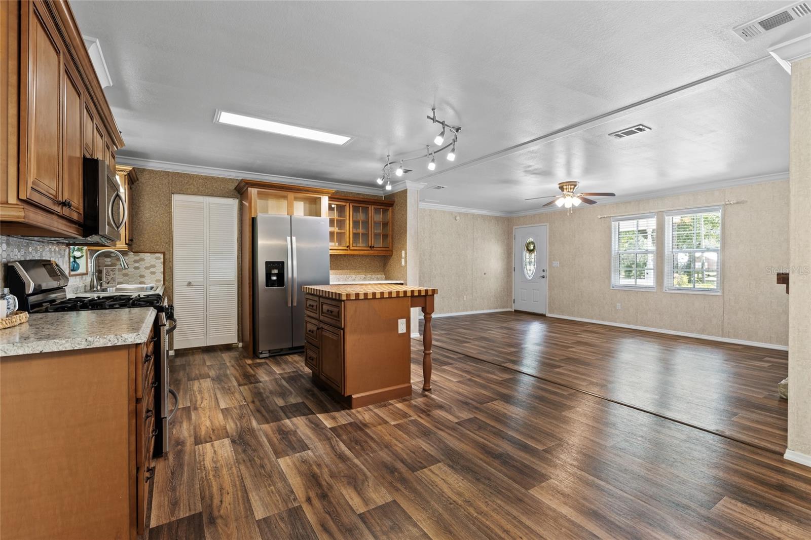 DRUMMOND ESTATES - Residential