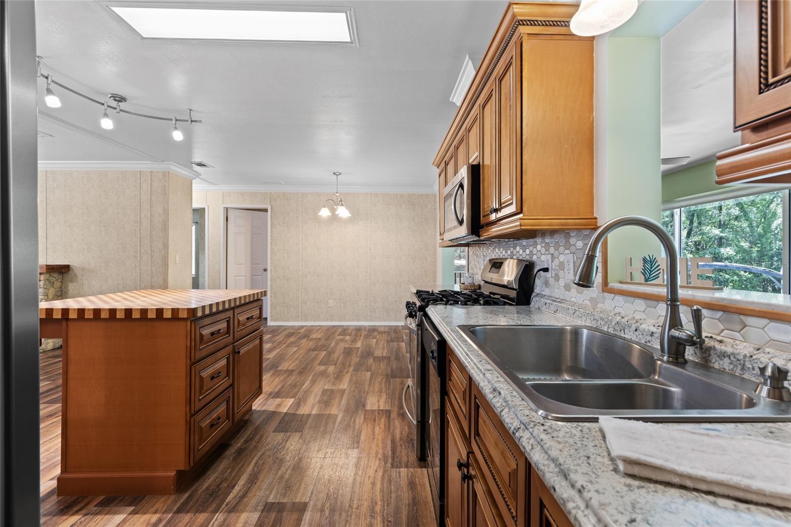 DRUMMOND ESTATES - Residential