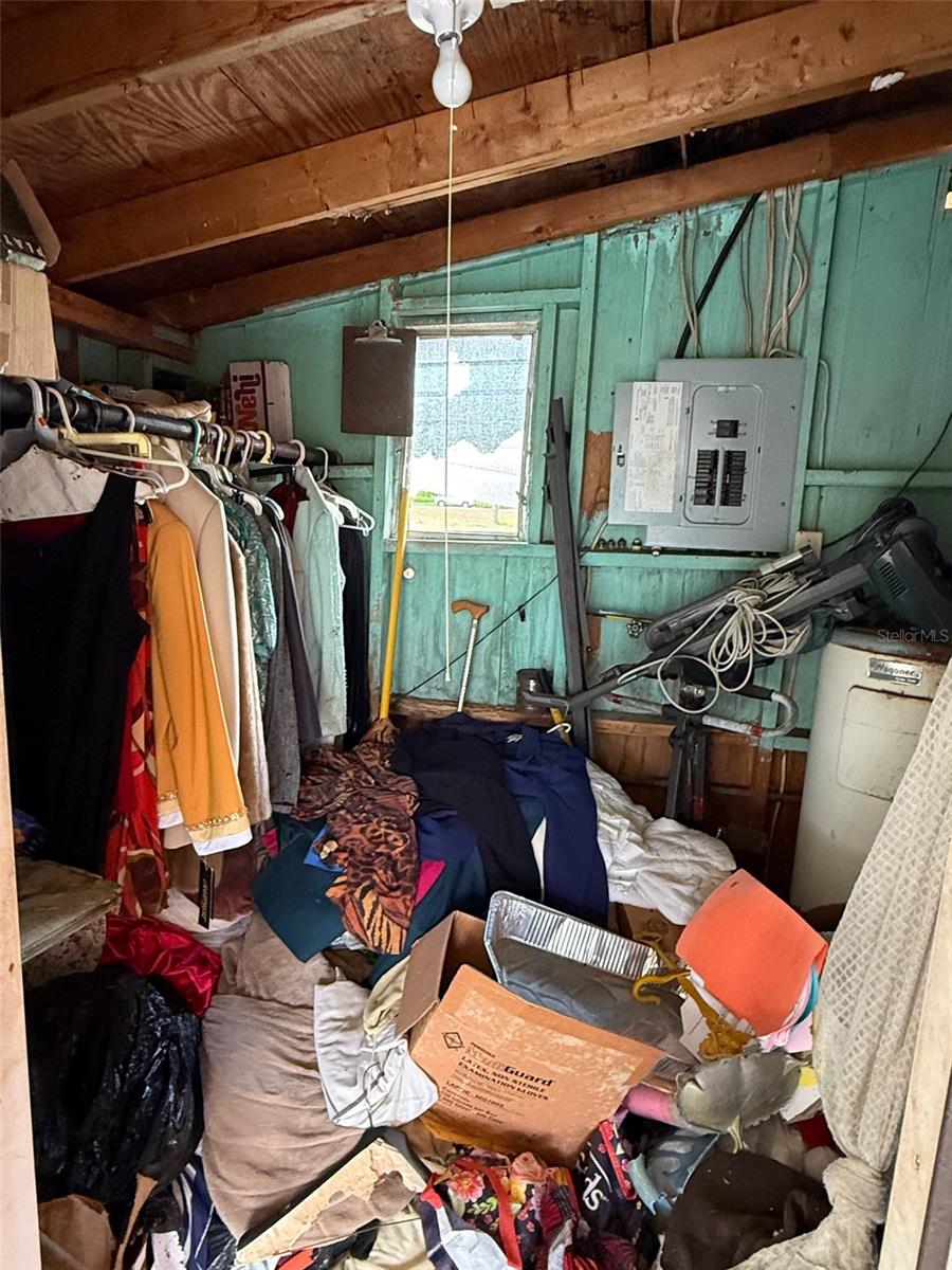 SUNLAND GARDENS - Residential