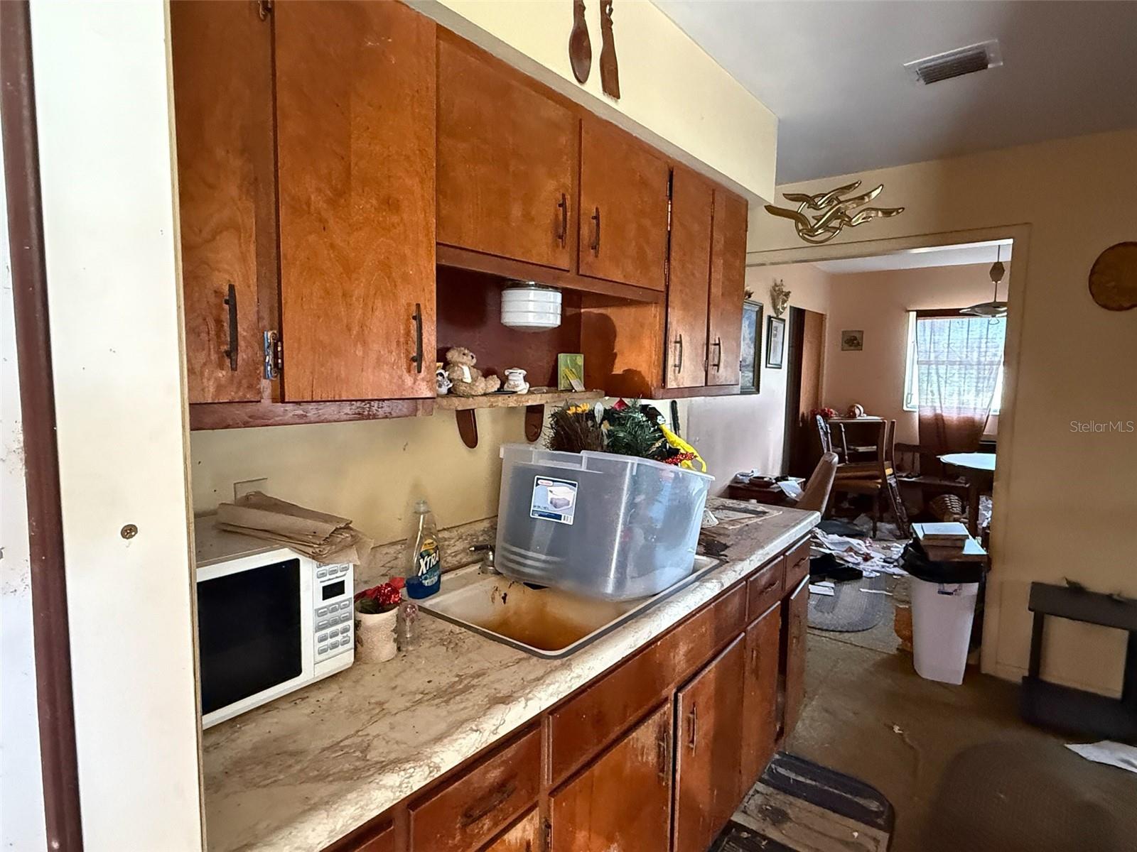 SUNLAND GARDENS - Residential