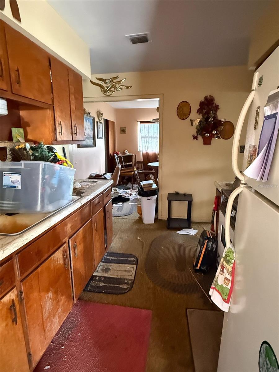 SUNLAND GARDENS - Residential