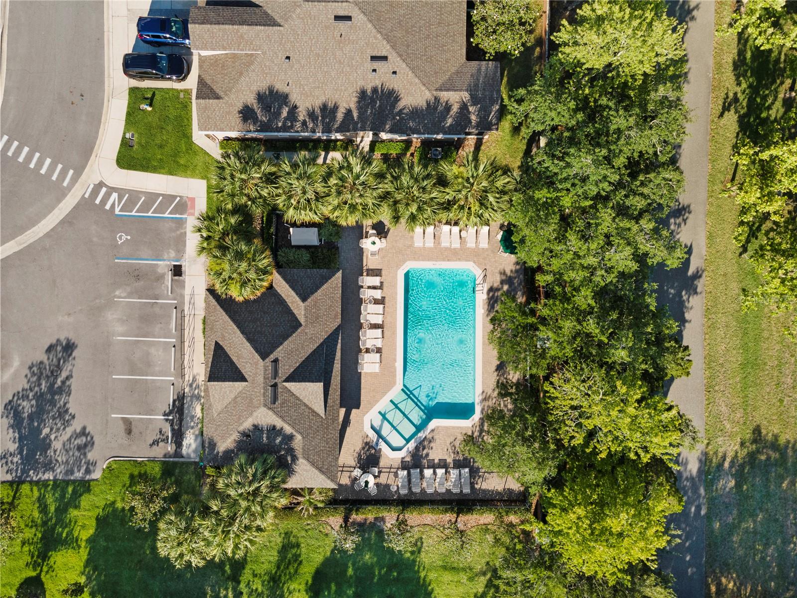 THE LANDINGS AT PARKSTONE - Residential