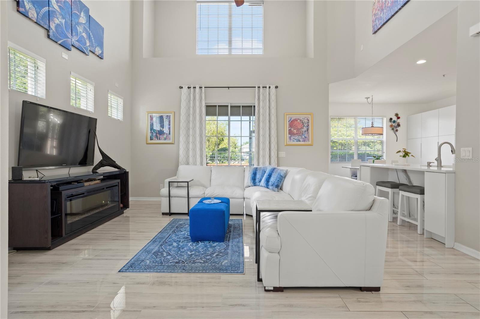 THE LANDINGS AT PARKSTONE - Residential