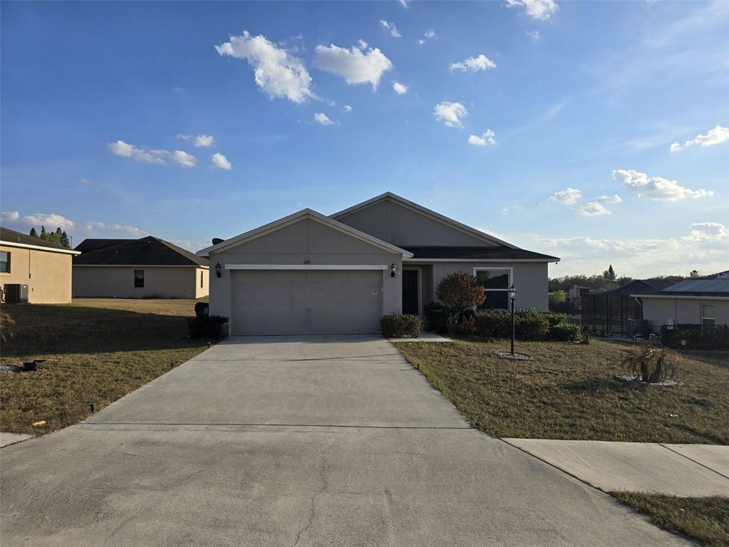 Photo of 326 Dinner Lake Court, Lake Wales, FL 33859 (MLS # P4937772)