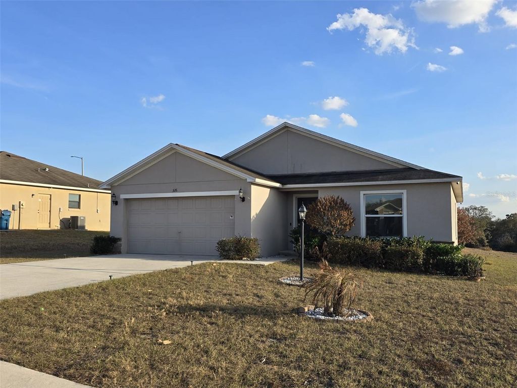 Photo of 326 Dinner Lake Court, Lake Wales, FL 33859 (MLS # P4937772)