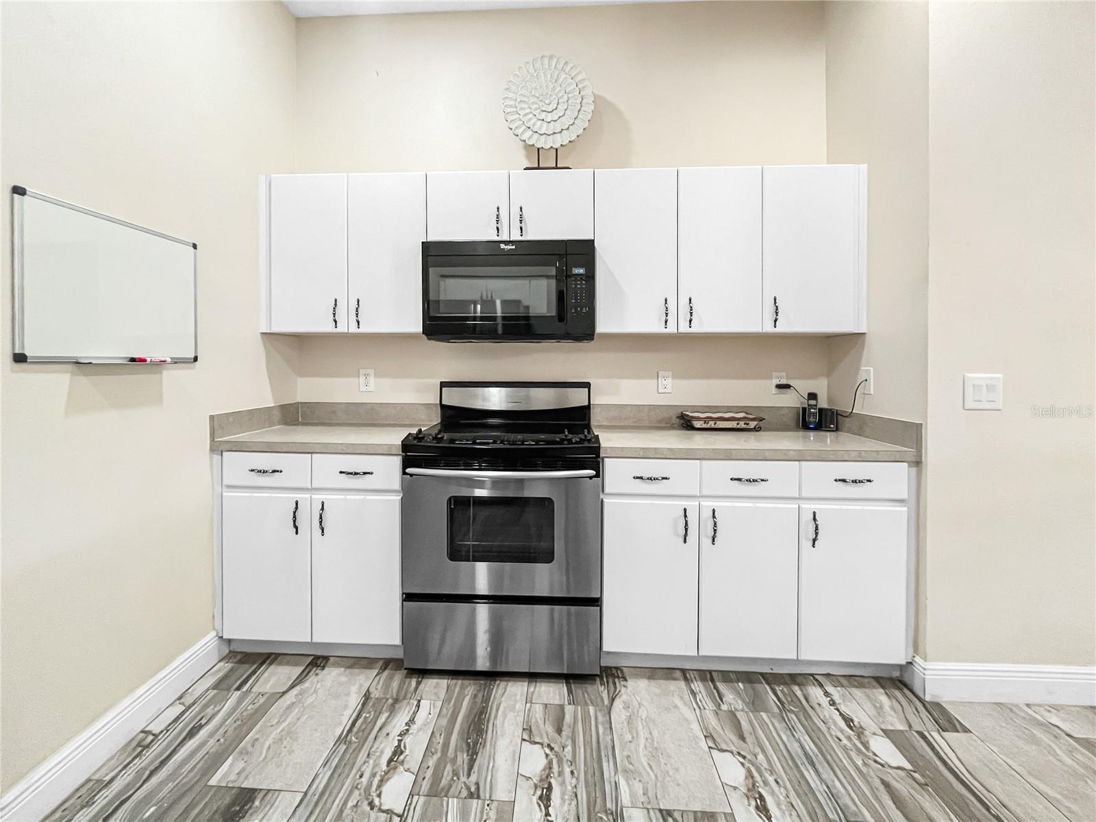 MEADOW POINTE 03 PH 01 UNIT 2A - Residential