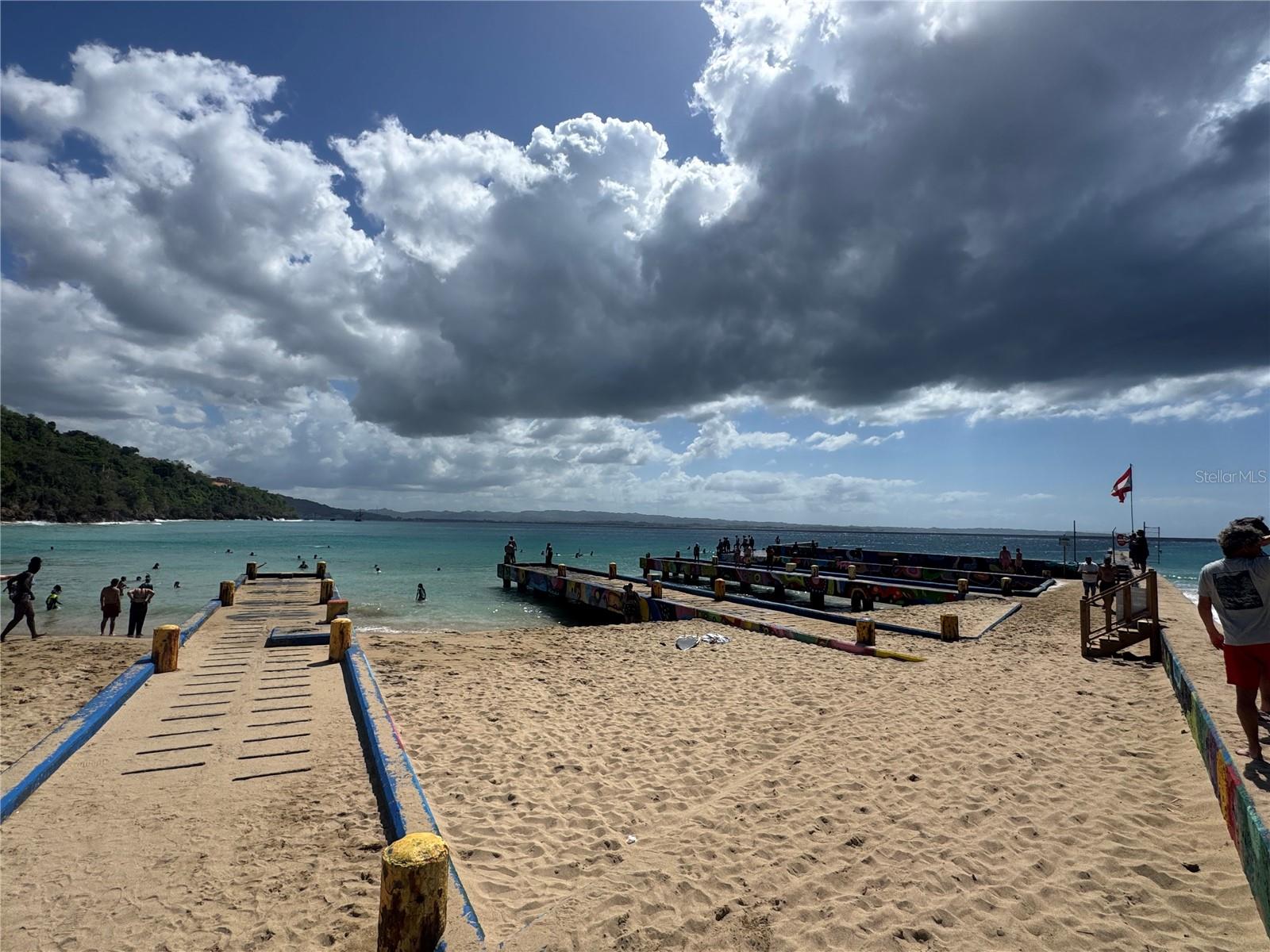 LADERAS DEL MAR - Residential