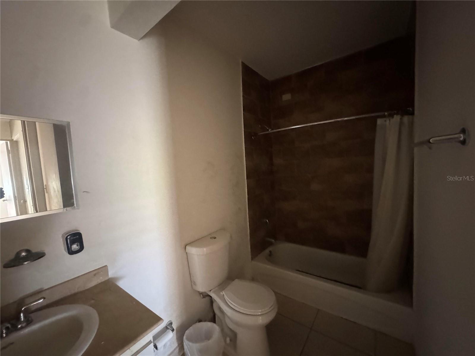 LADERAS DEL MAR - Residential