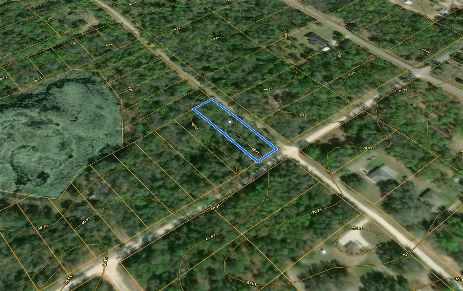 Nice lot in RIDGE MANOR ESTATES. Build your dream home just like you want or buy for an investment! Survey available too. Great area for outdoor living, bring your travel trailer, boat, and all your fun toys and keep them on your property. Plenty of areas to go walking/hiking too! About a 15-20 minute drive to Wal-Mart and I-75. RIDGE MANOR COMMUNITY PARK: offers. - Baseball/Softball Basketball Concession Electricity Gazebos Lighted Fields Open Play Area Pavilions Picnic Shelters Playgrounds Press Box Reservations Restrooms Volleyball Walking Trail. Fantastic property to enjoy and love your life in your new custom dream home. Site-built homes only, no mobiles. Drive around and check out the rolling hills of the country in Ridge Manor Estates, you’ll love it! Survey Available.