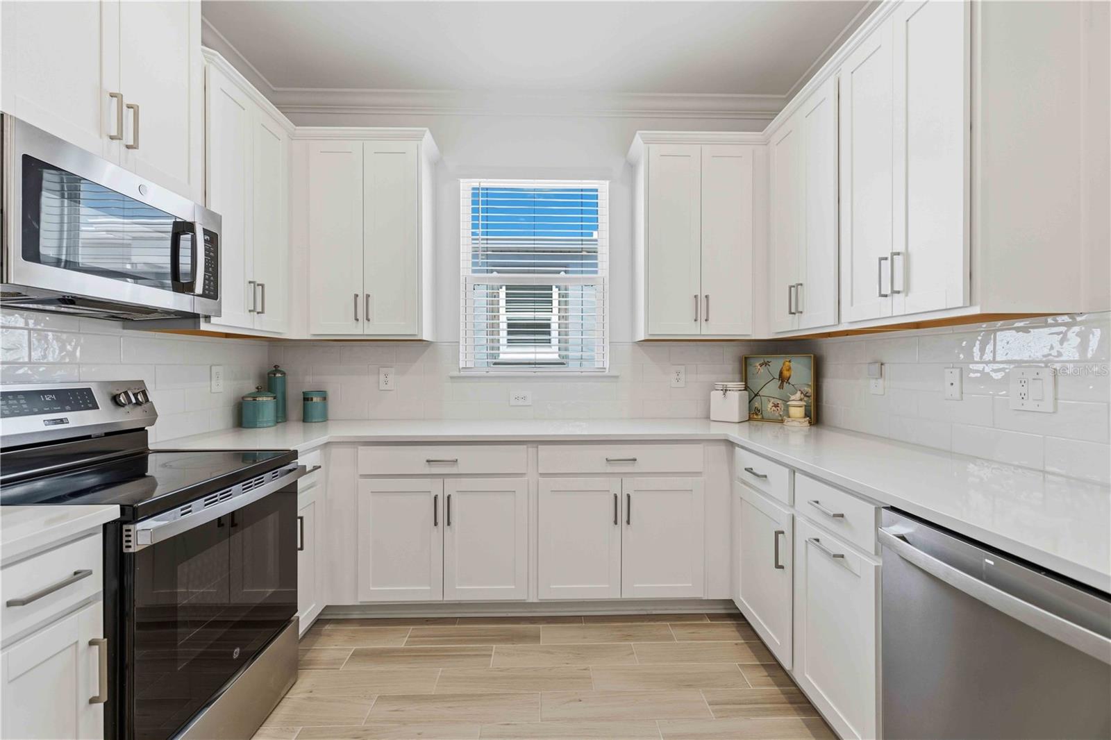 COVE/WEST PORT PH 2 & 3 - Residential