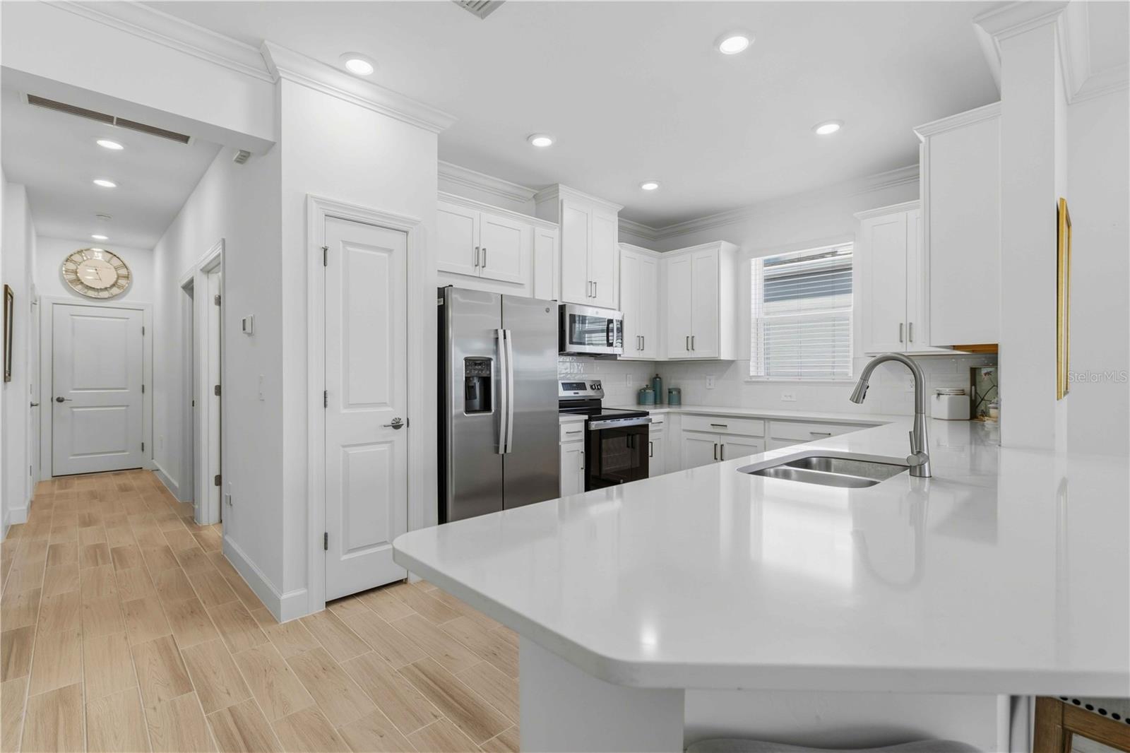 COVE/WEST PORT PH 2 & 3 - Residential