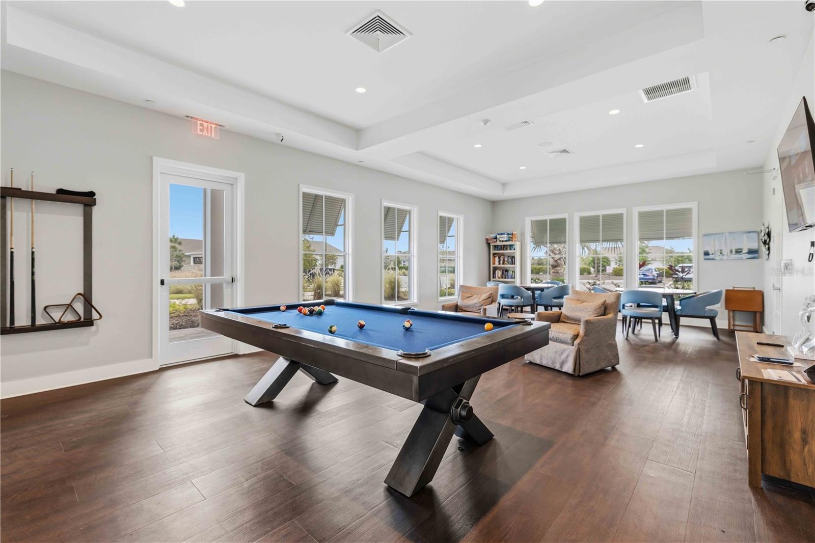 COVE/WEST PORT PH 2 & 3 - Residential