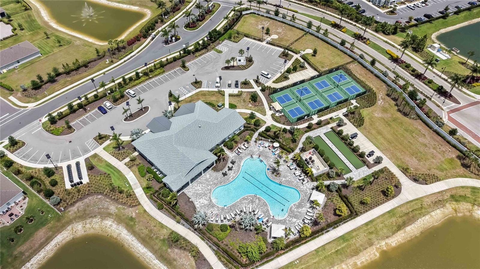 COVE/WEST PORT PH 2 & 3 - Residential