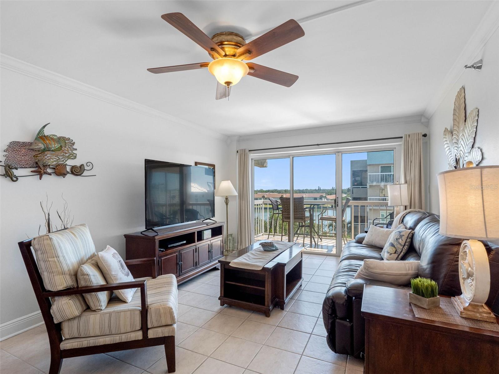 WATER VIEW CONDO - Residential