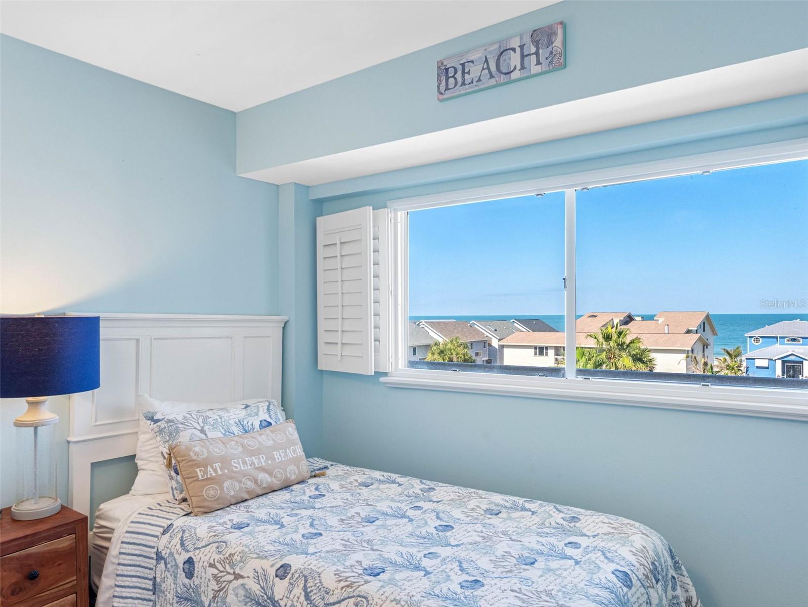 WATER VIEW CONDO - Residential