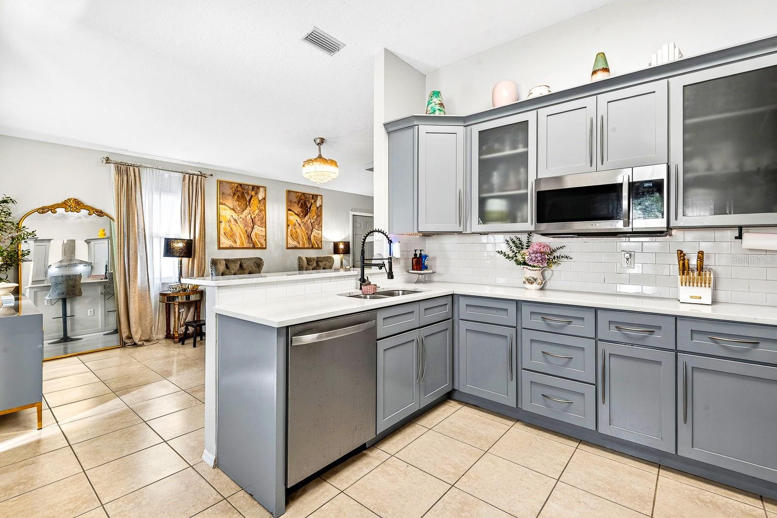 ELBERT COURT - Residential