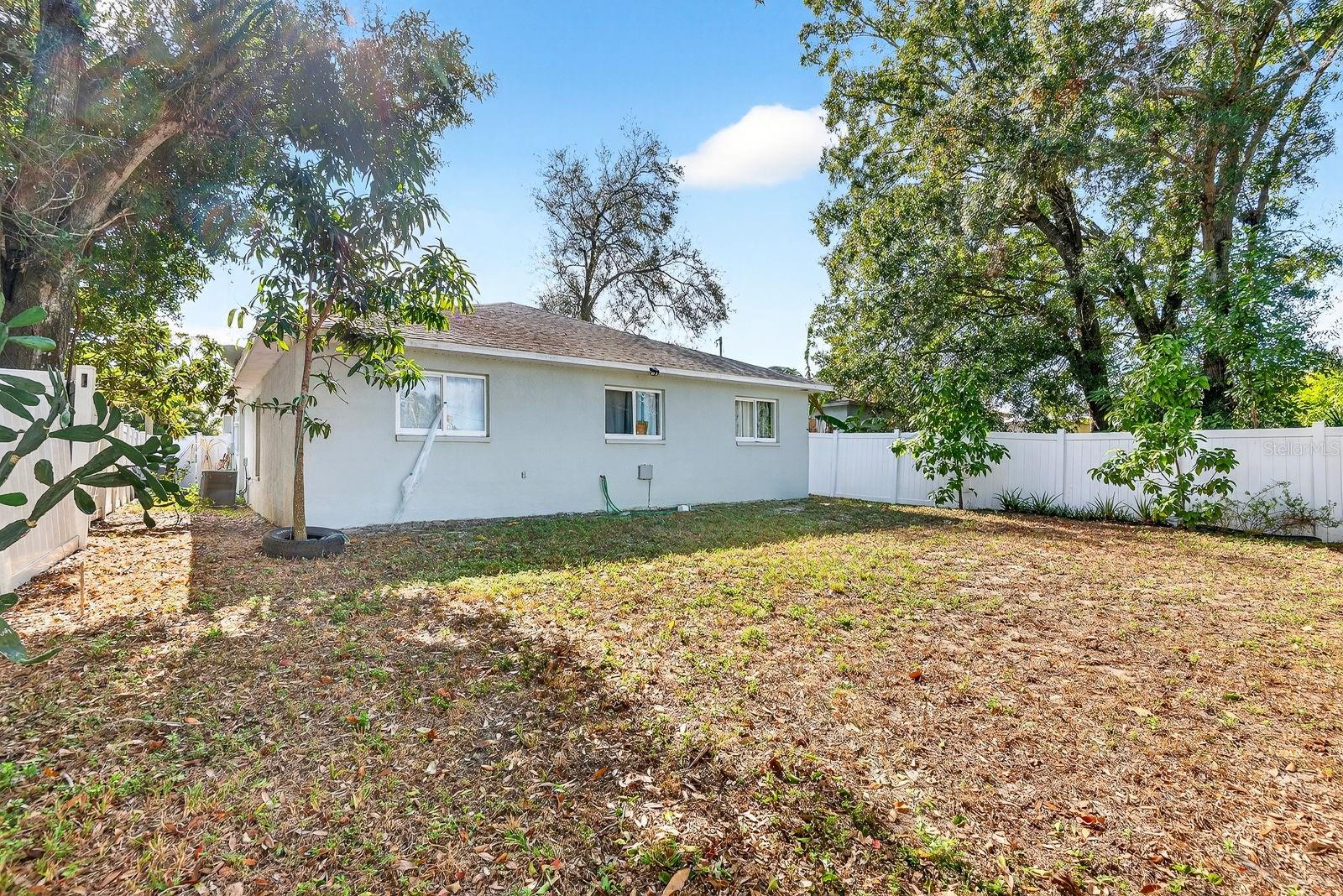 ELBERT COURT - Residential