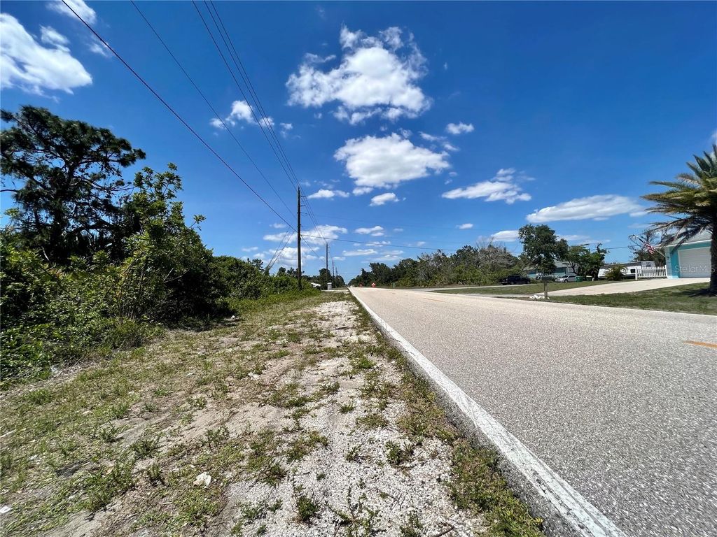 Photo of 4267 Gillot Boulevard, Port Charlotte, FL 33981 (MLS # C7495895)