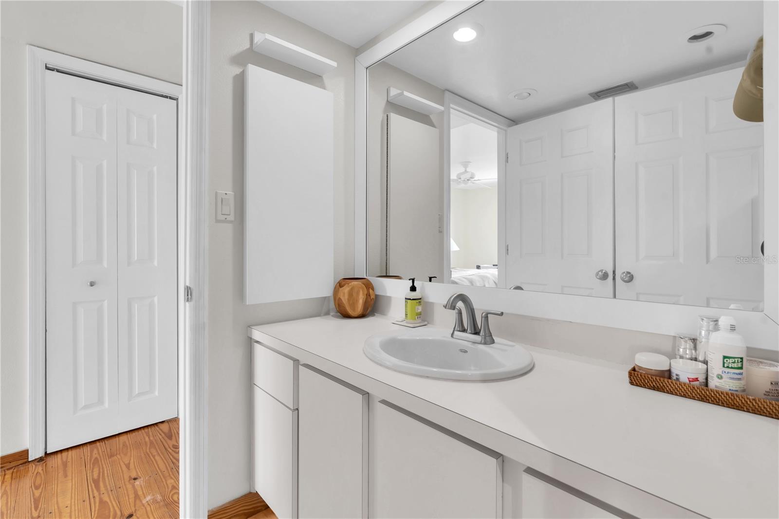 MARINA BAY OF ST PETERSBURG BEACH - Residential