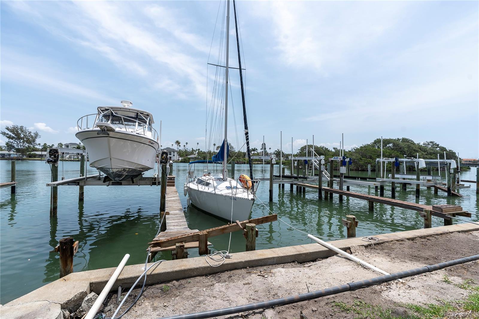 MARINA BAY OF ST PETERSBURG BEACH - Residential