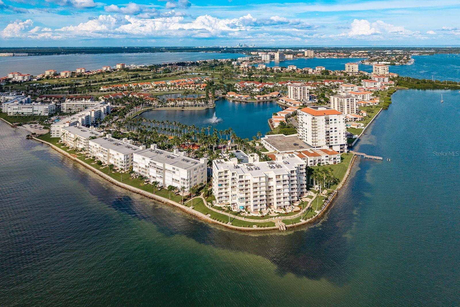 BAHIA DEL MAR IV - Residential