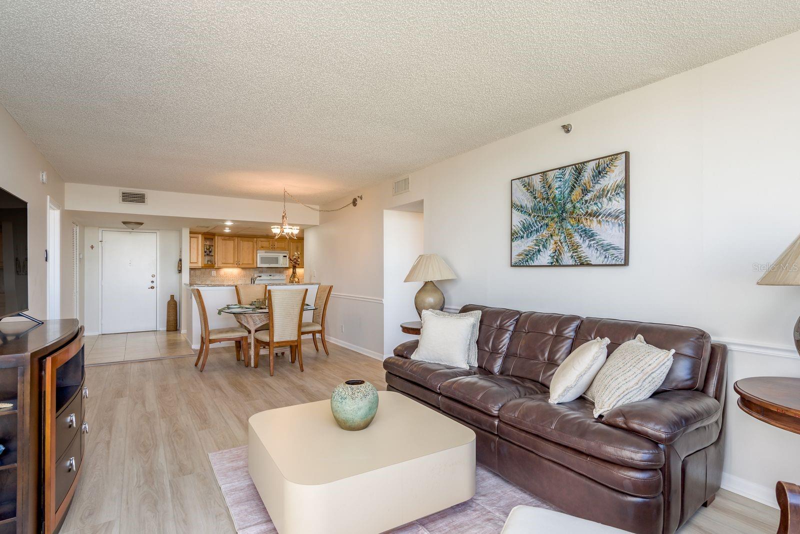 BAHIA DEL MAR IV - Residential