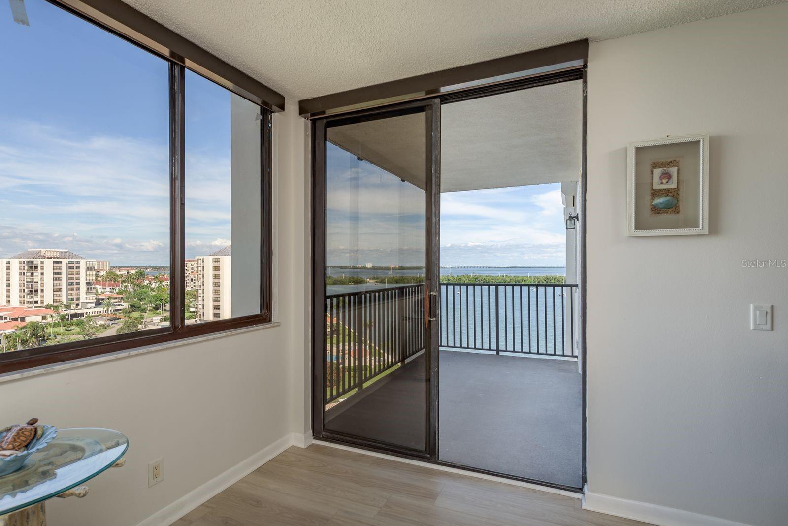 BAHIA DEL MAR IV - Residential