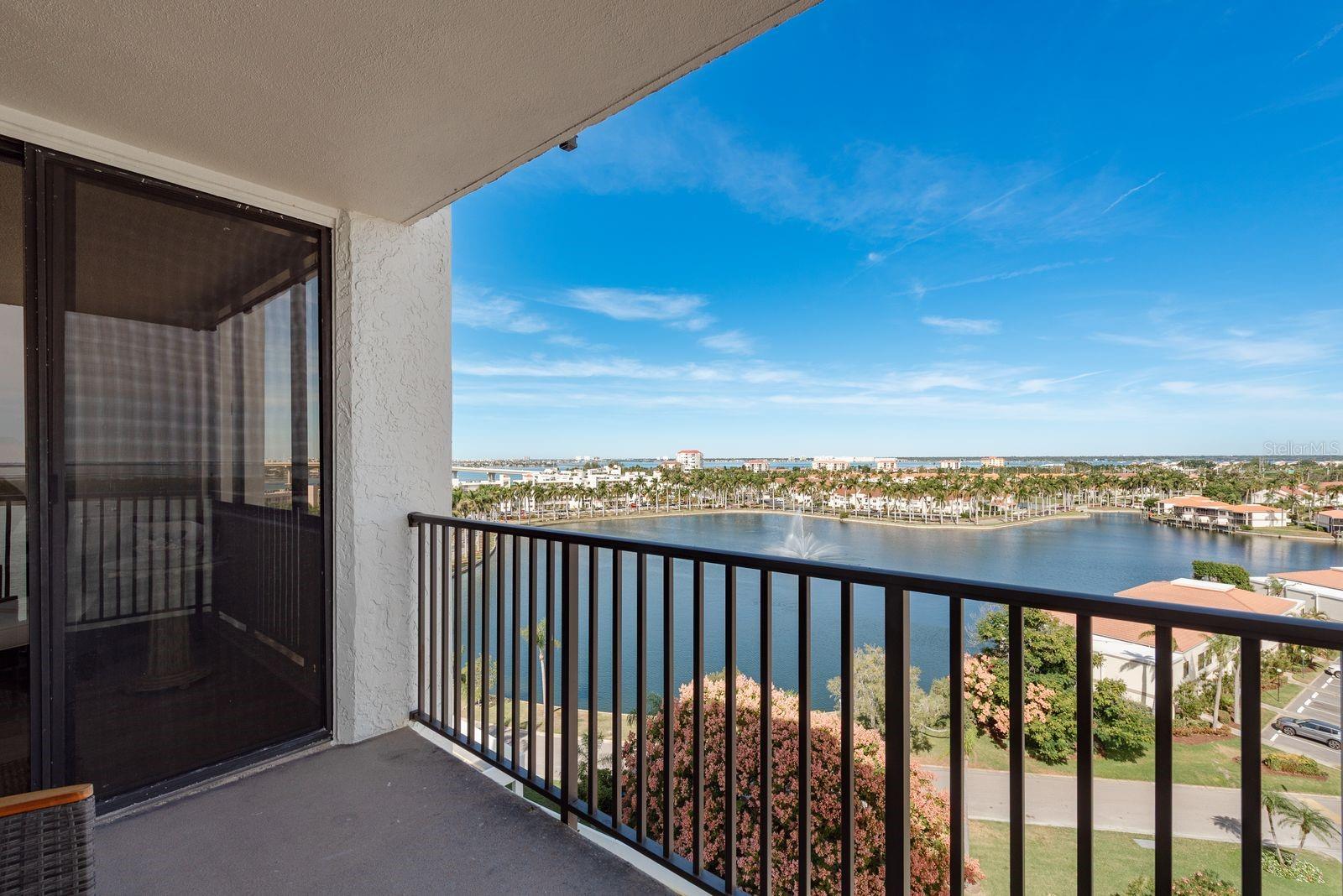 BAHIA DEL MAR IV - Residential