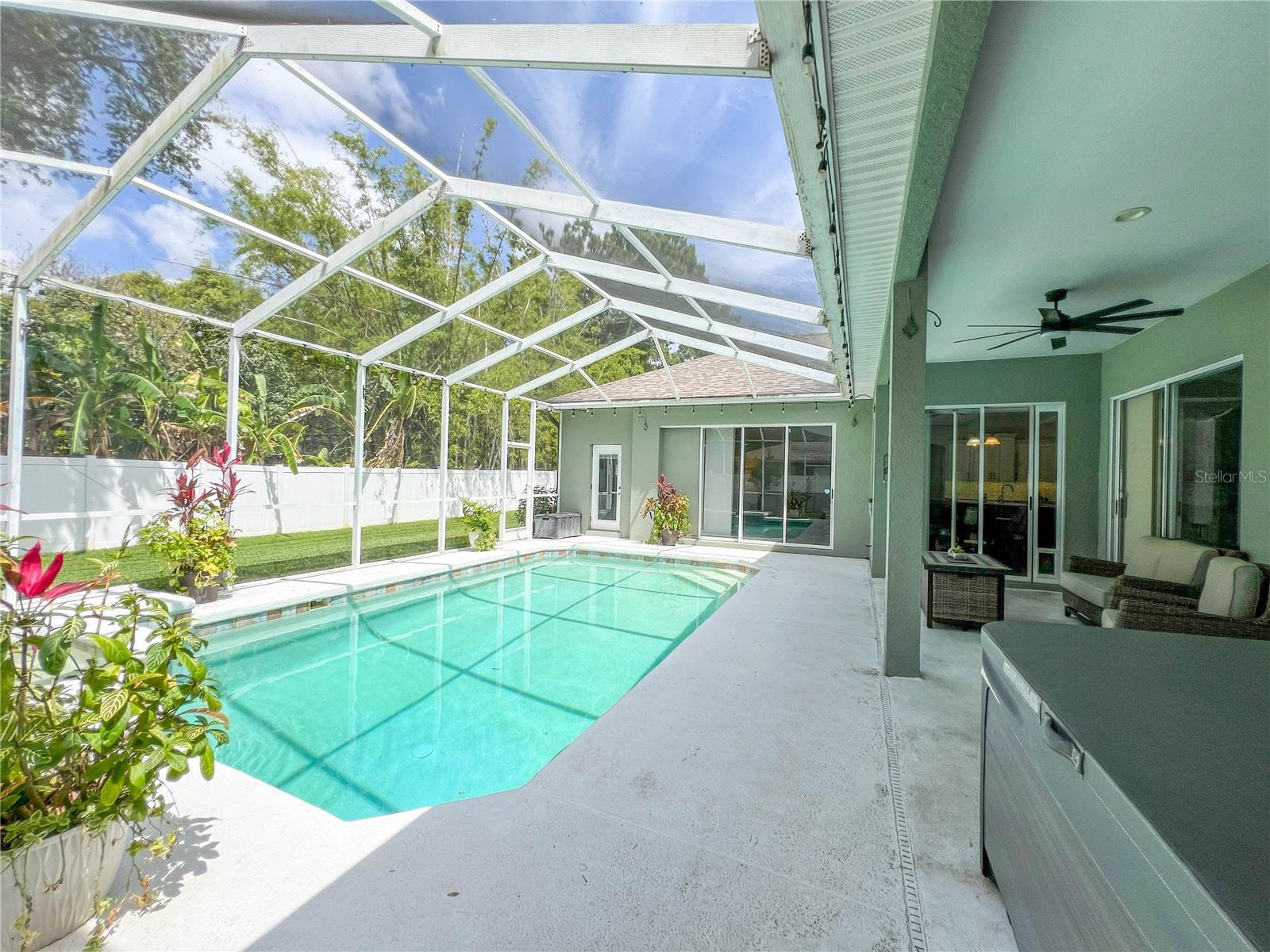 PROVIDENCE PLACE - Residential