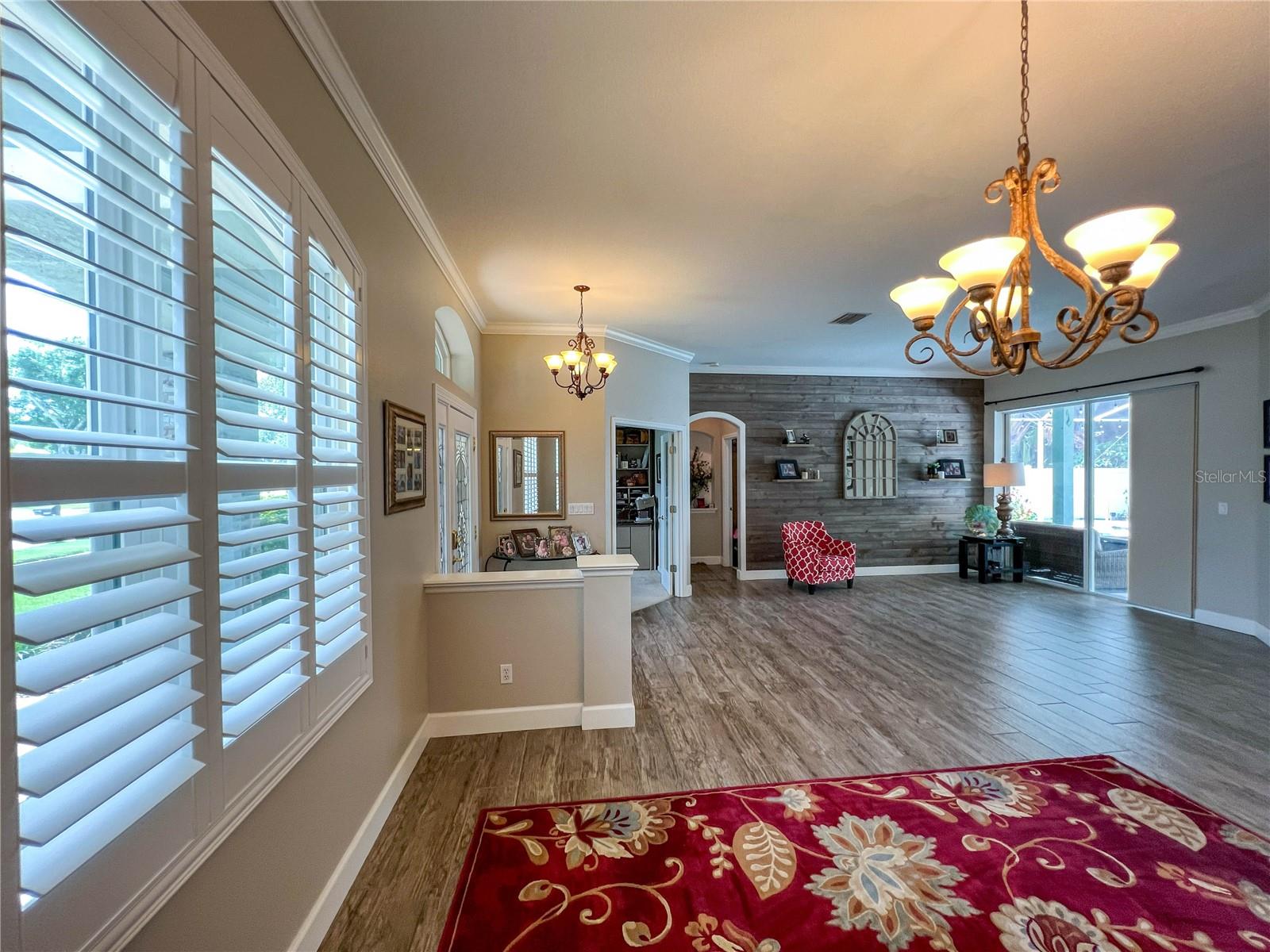 PROVIDENCE PLACE - Residential