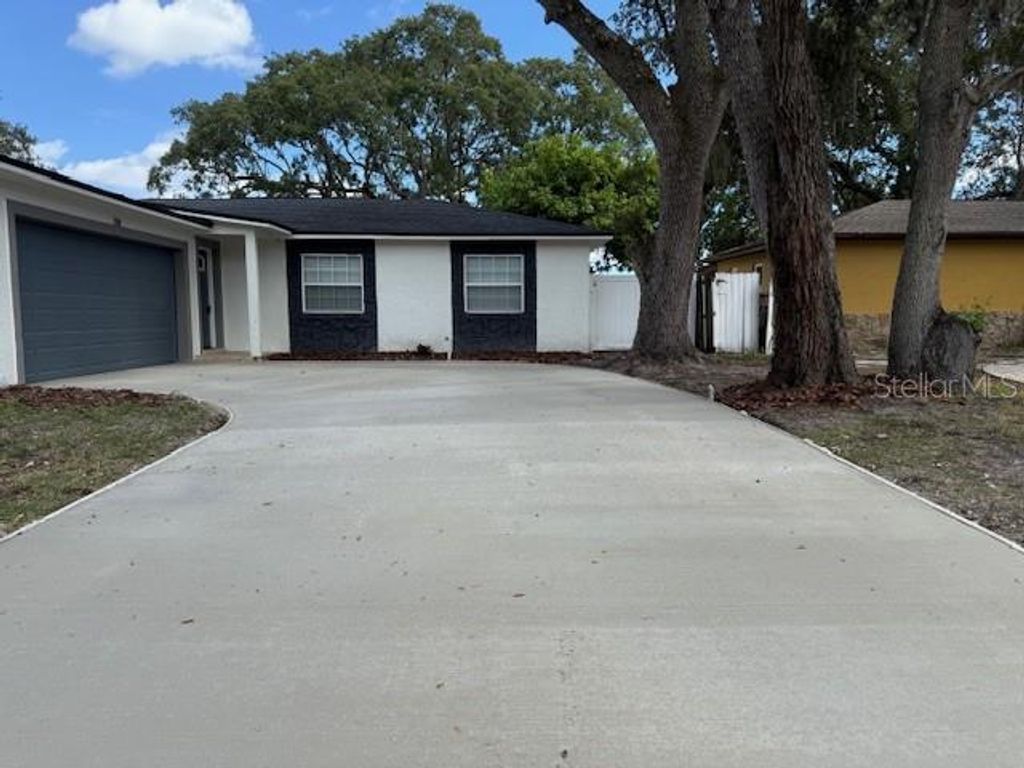 Photo of 2539 Christine Drive, Kissimmee, FL 34744 (MLS # O6340298)