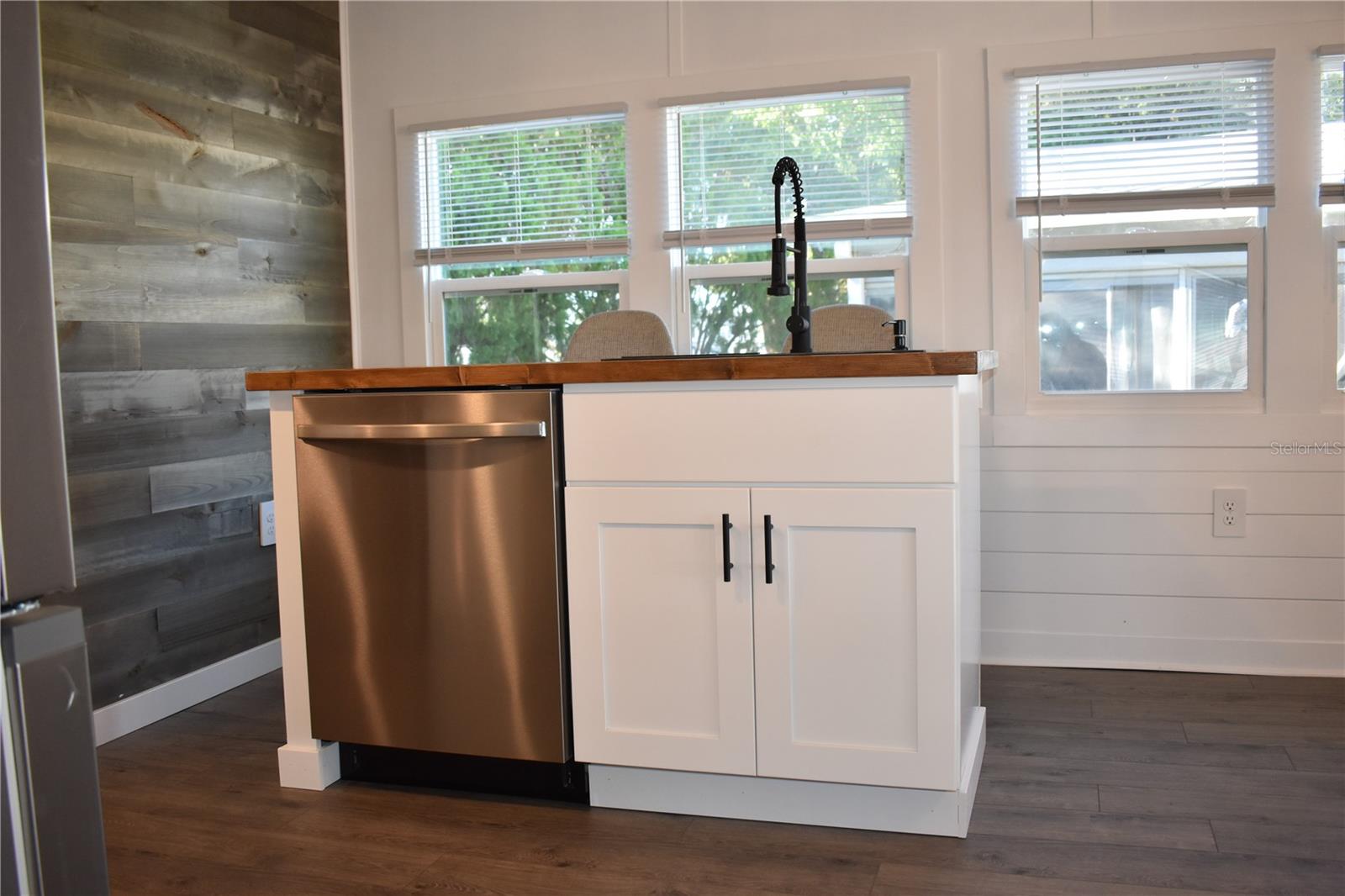 OUTDOOR RESORT AT ORLANDO - Residential