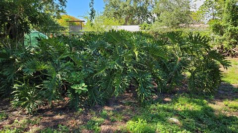 Single Family Residence in SEMINOLE FL 10951 61ST AVENUE 14.jpg