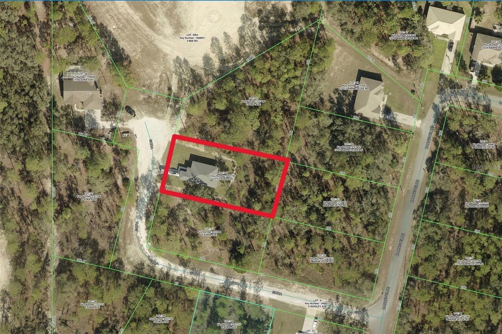 Photo of 12151 Sora Avenue, Weeki Wachee, FL 34614 (MLS # W7890156)