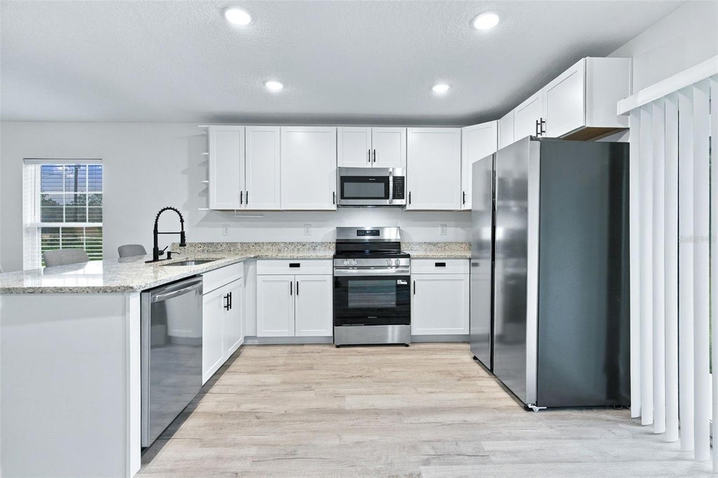 Photo of 12151 Sora Avenue, Weeki Wachee, FL 34614 (MLS # W7890156)