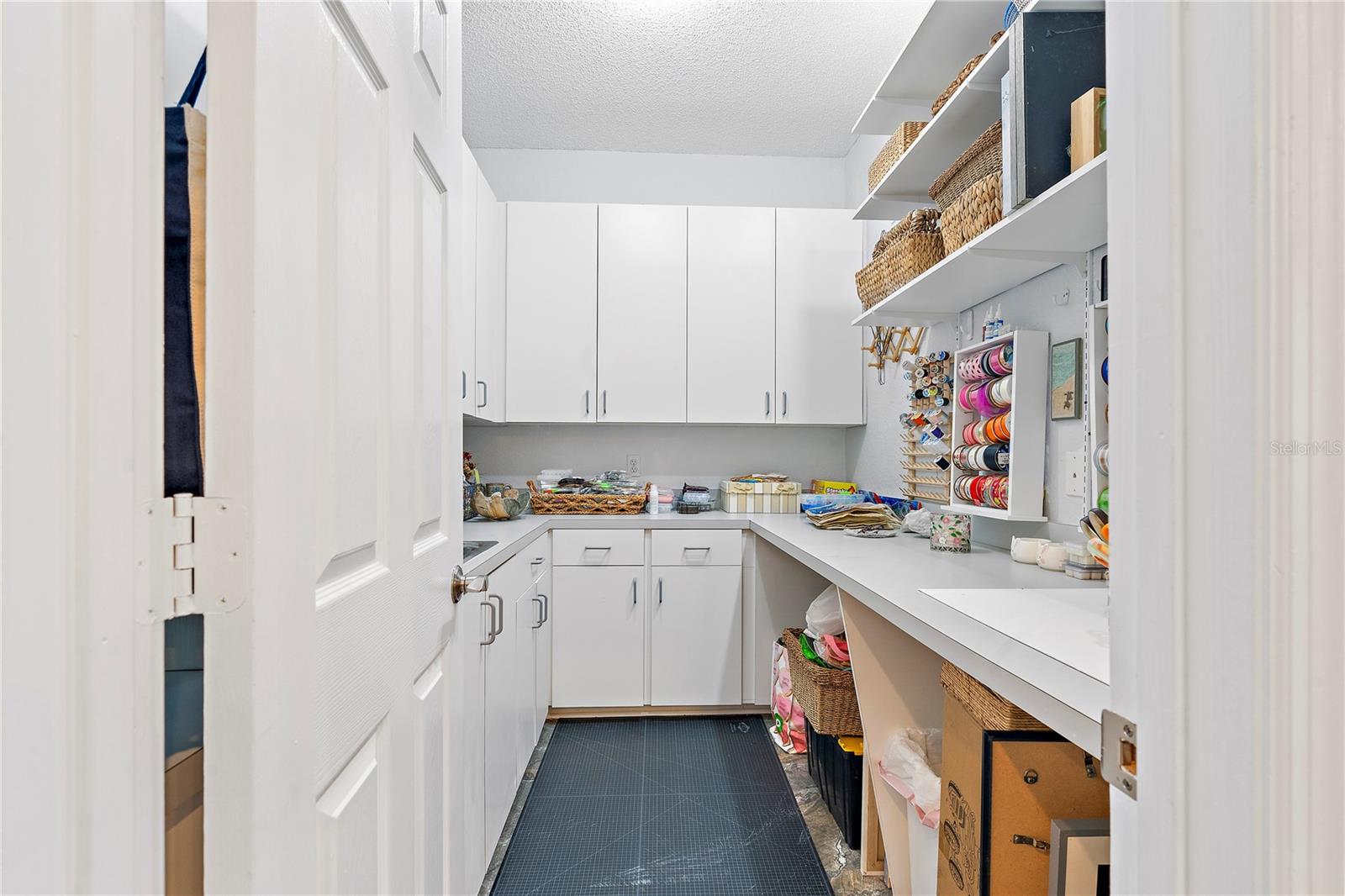 ANGLERS WHARF TWNHMS - Residential