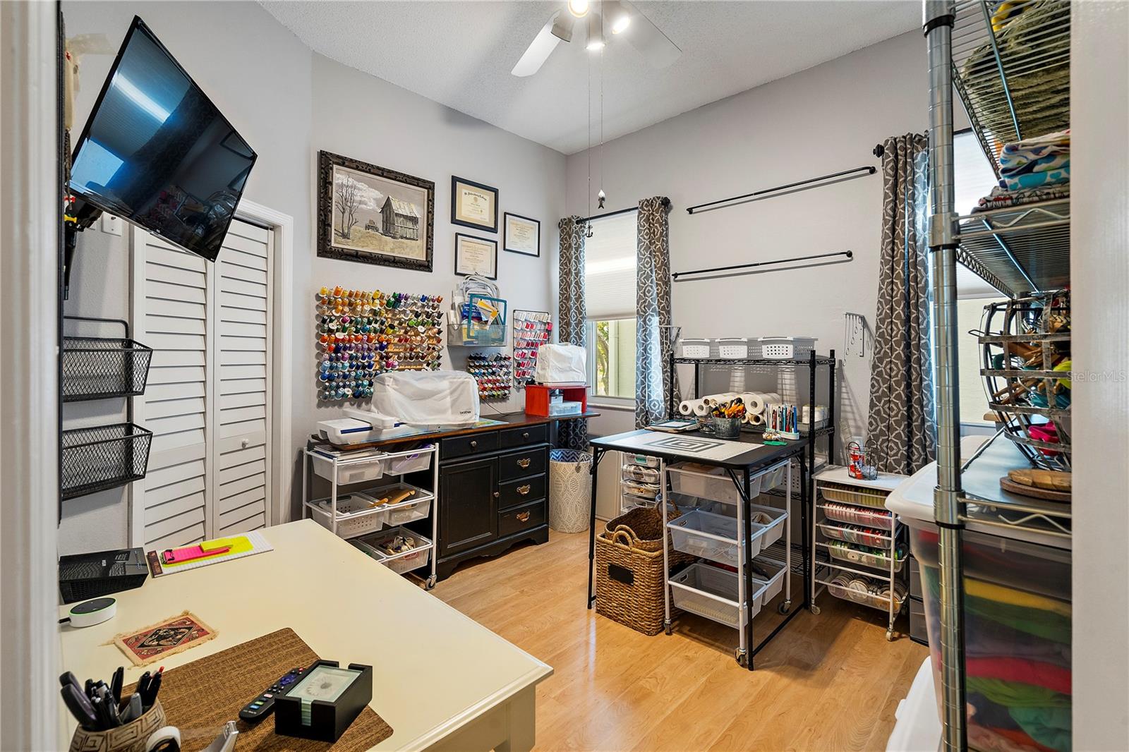 ANGLERS WHARF TWNHMS - Residential