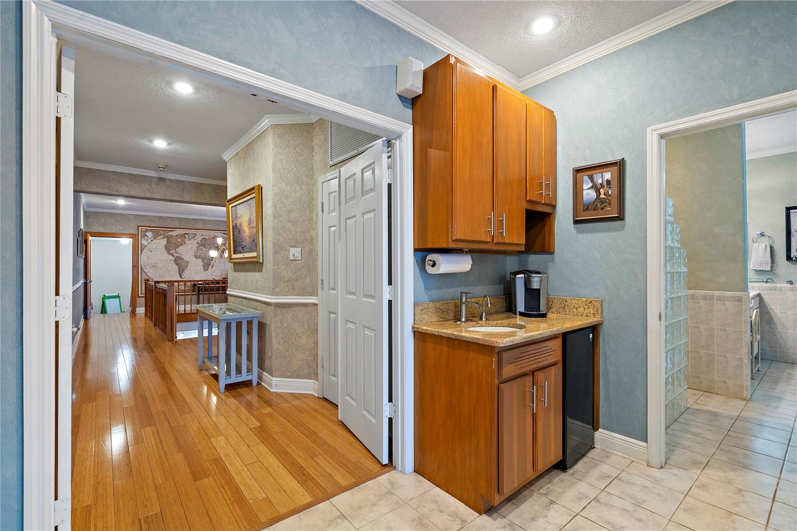 ANGLERS WHARF TWNHMS - Residential