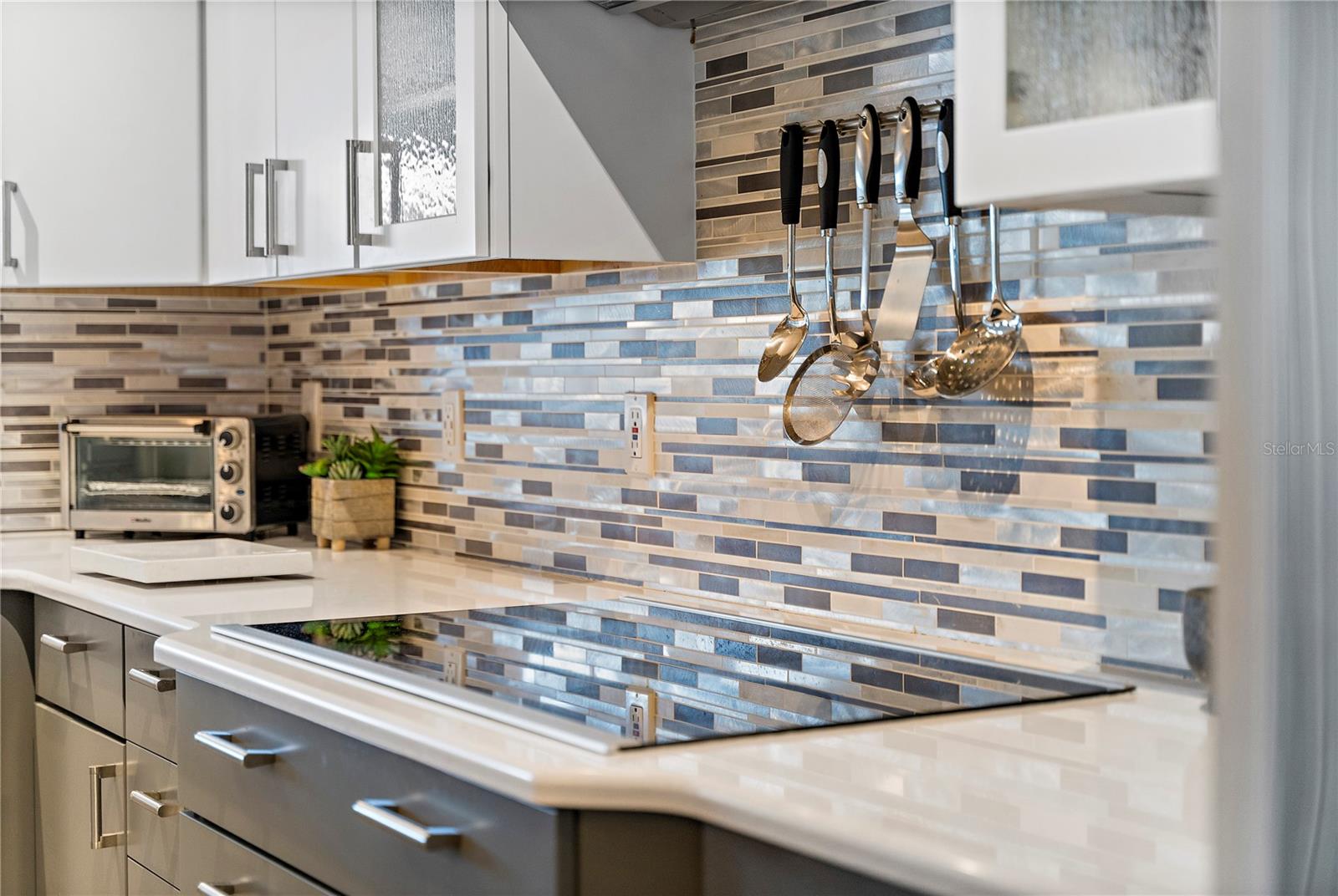 ANGLERS WHARF TWNHMS - Residential