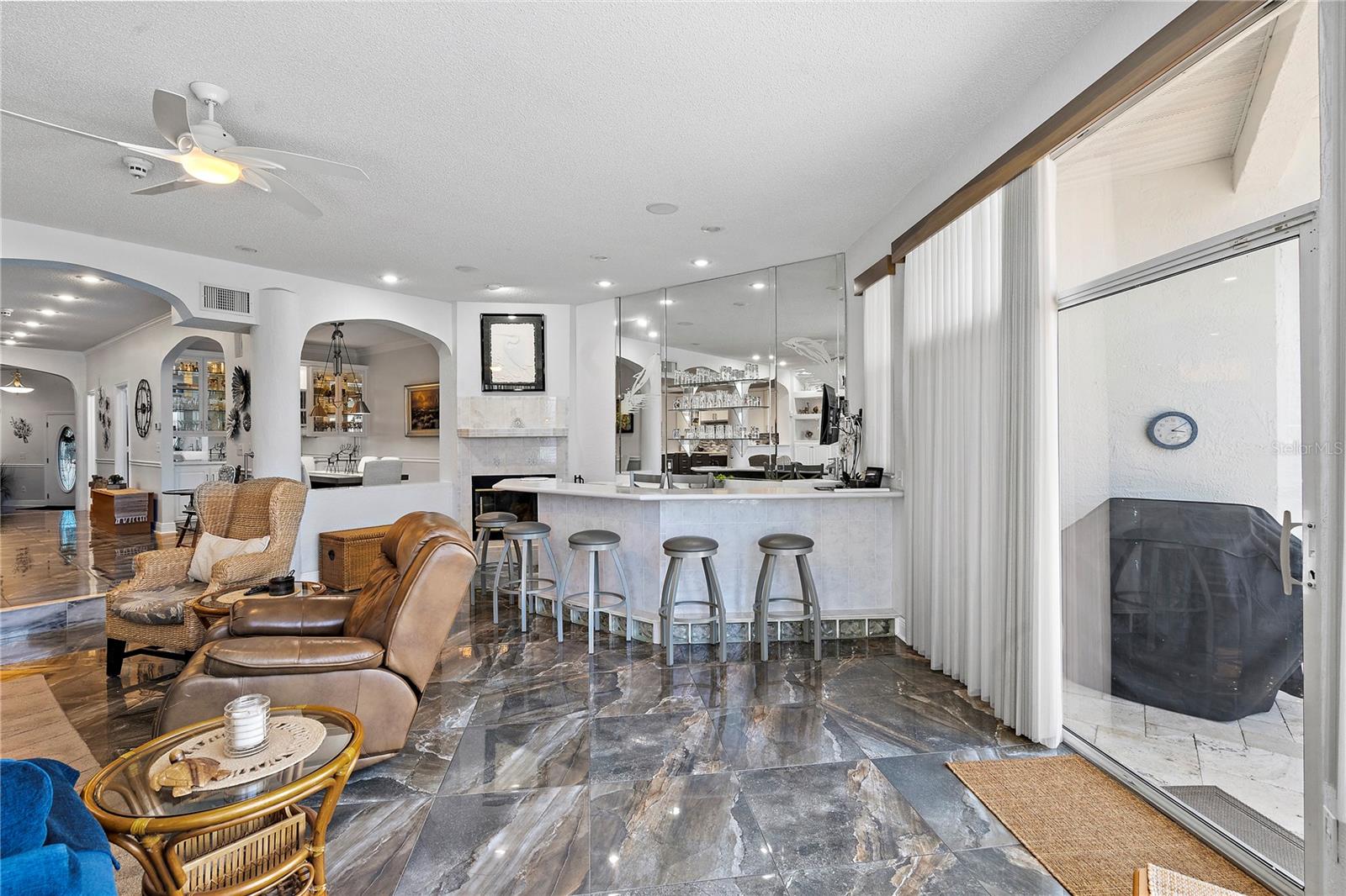 ANGLERS WHARF TWNHMS - Residential