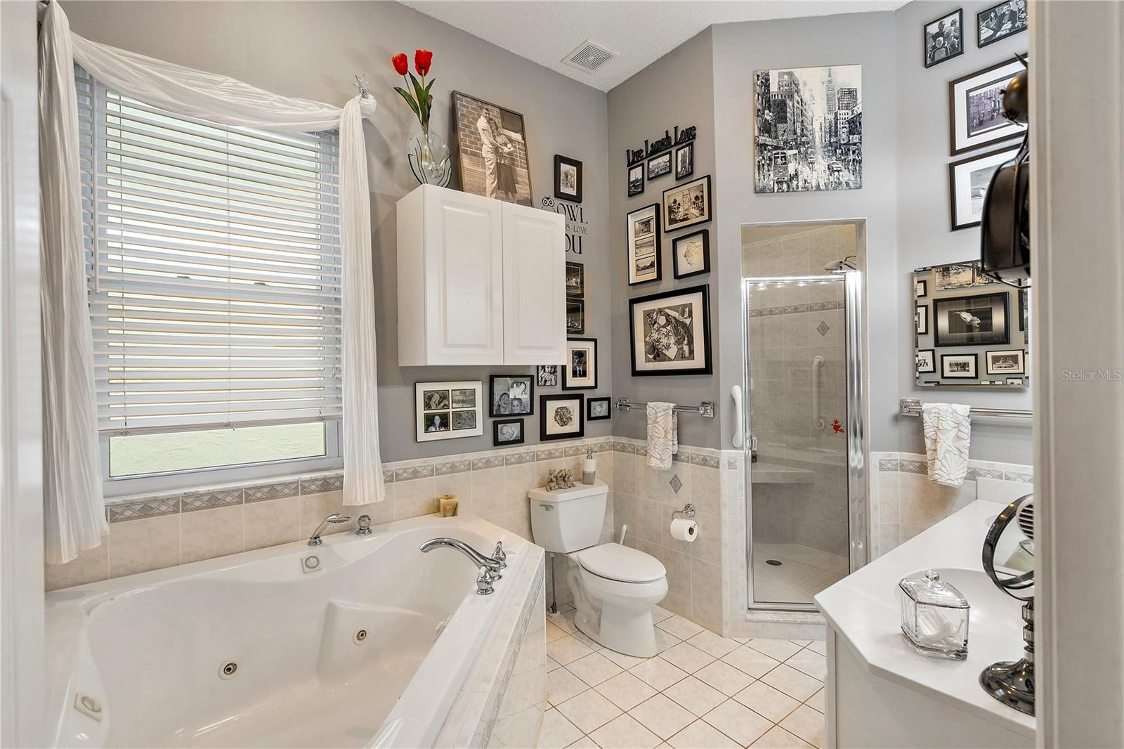 ANGLERS WHARF TWNHMS - Residential