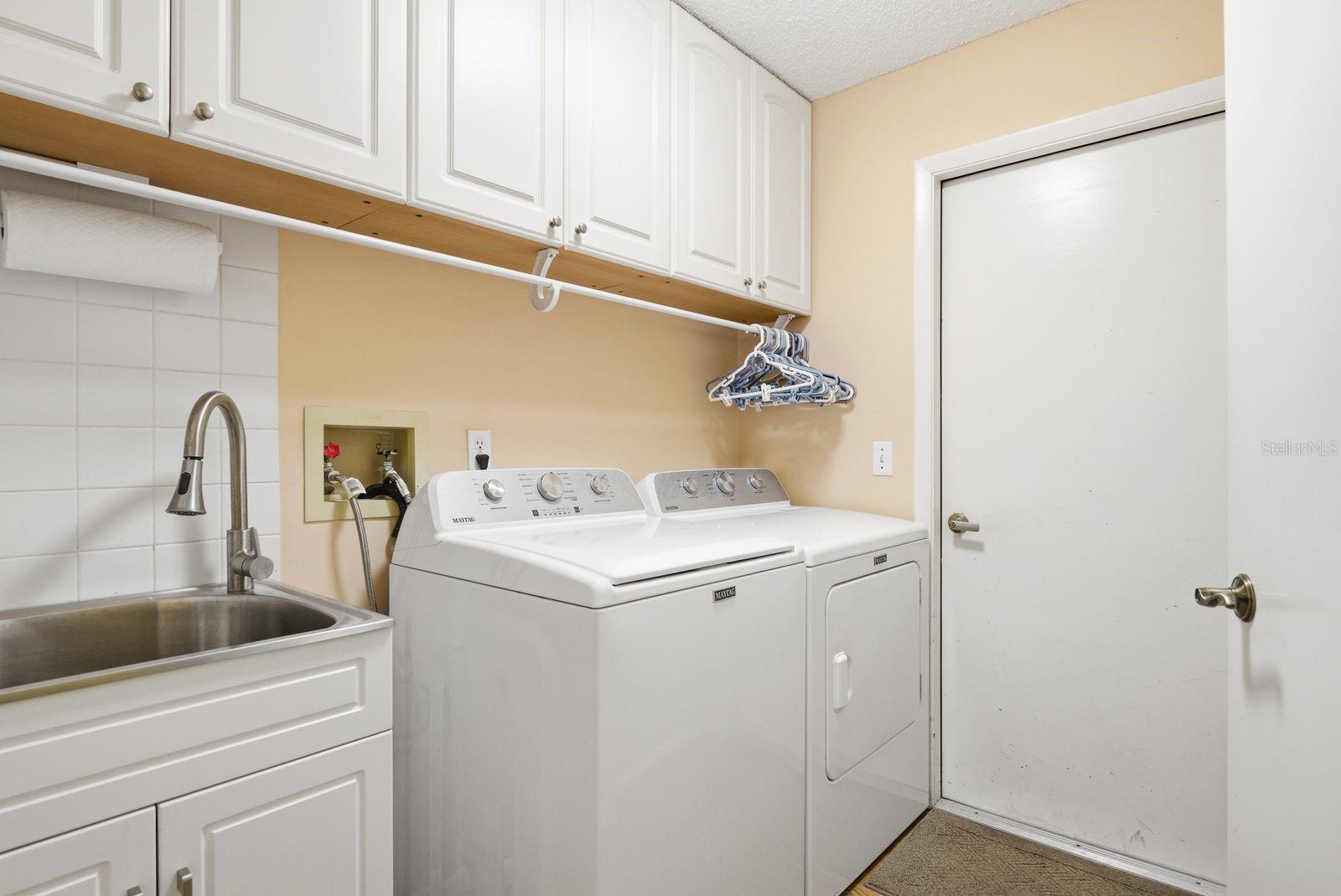 PIPERS MEADOW - Residential
