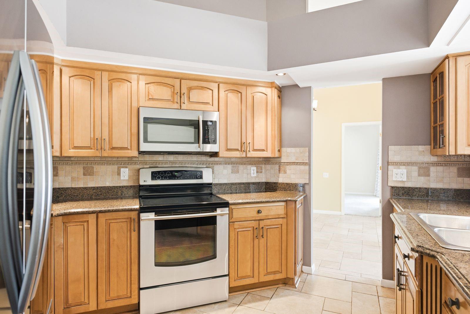 PIPERS MEADOW - Residential