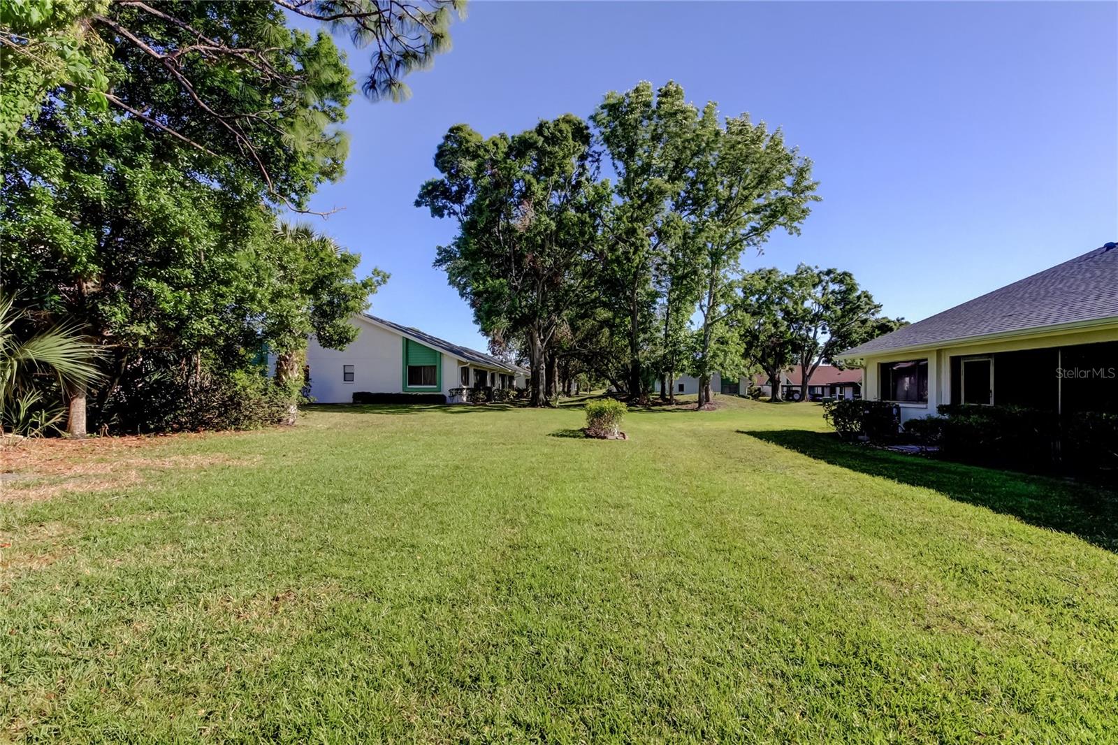 2557 LAURELWOOD DRIVE 10E