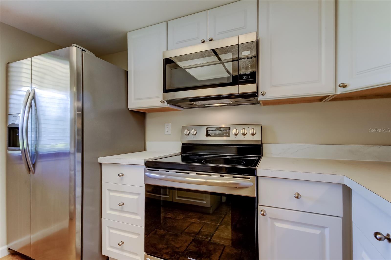 2557 LAURELWOOD DRIVE 10E
