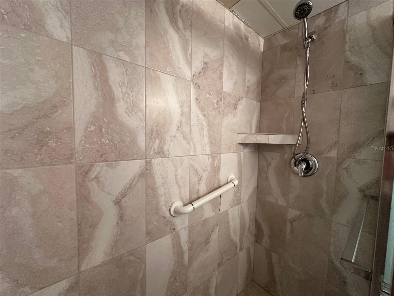 GULF POINT - Residential