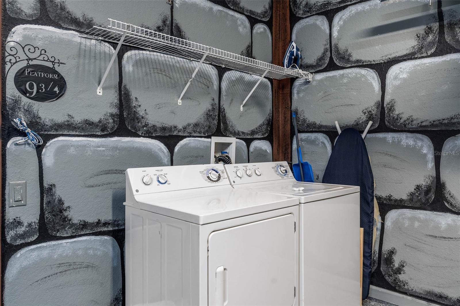 WINDSOR HILLS PH 3 - Residential