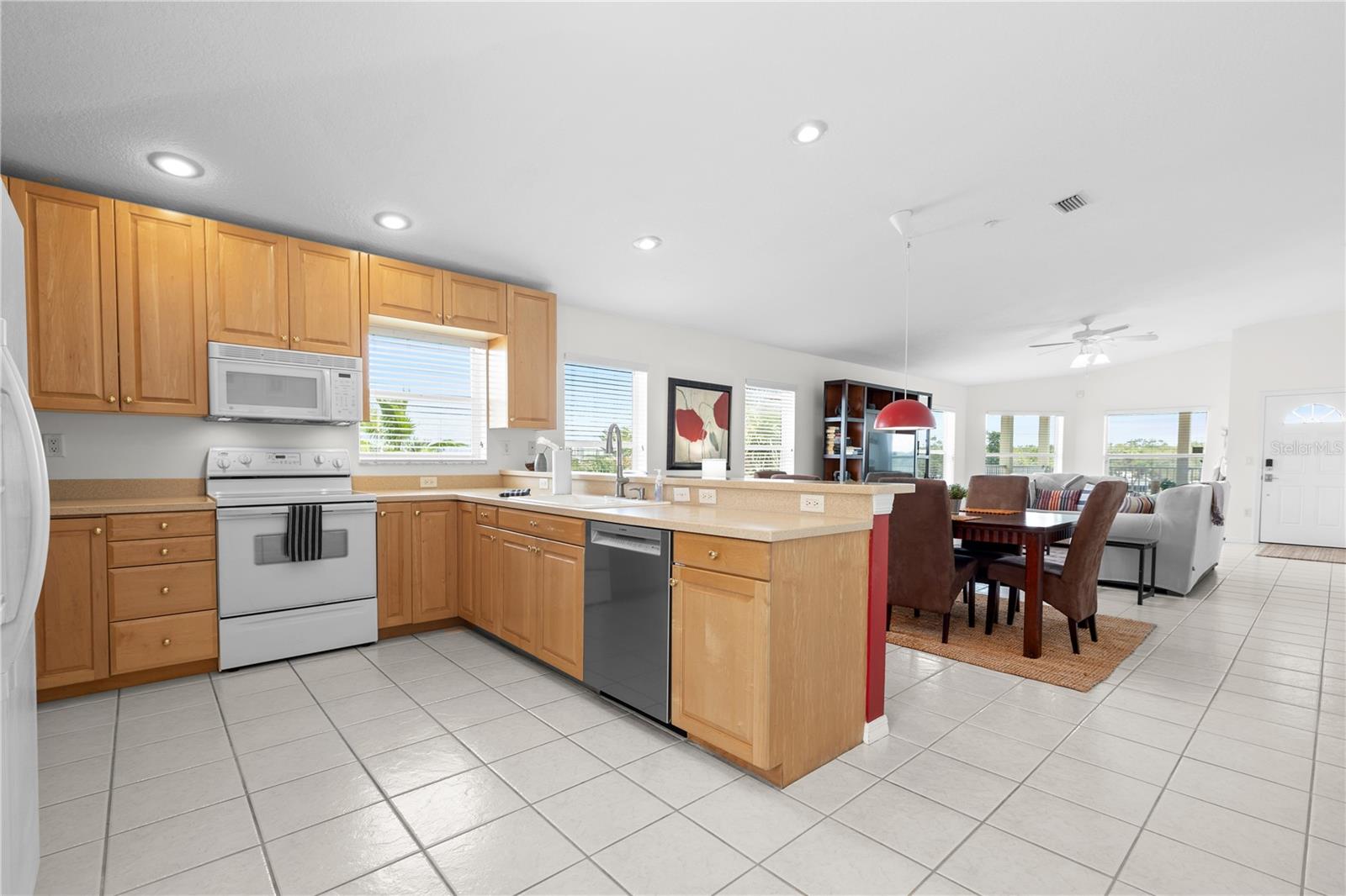 CASA VELERO CONDO - Residential