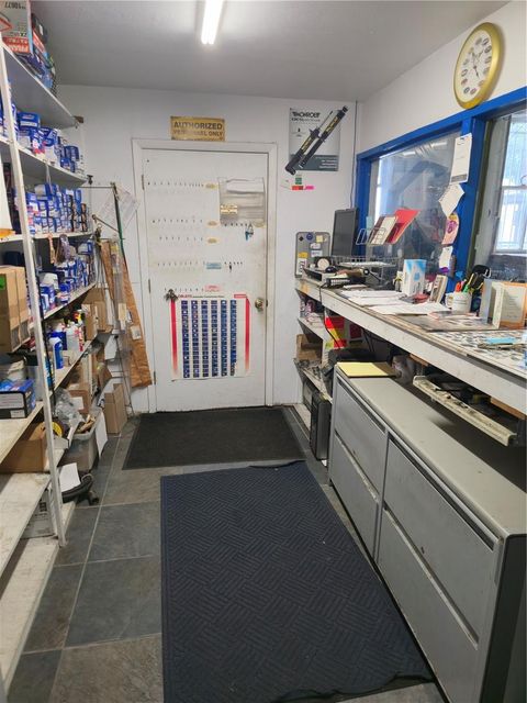 Tiny photo for 1310 1st Ave, Mount Dora, FL 32757 (MLS # O6310894)